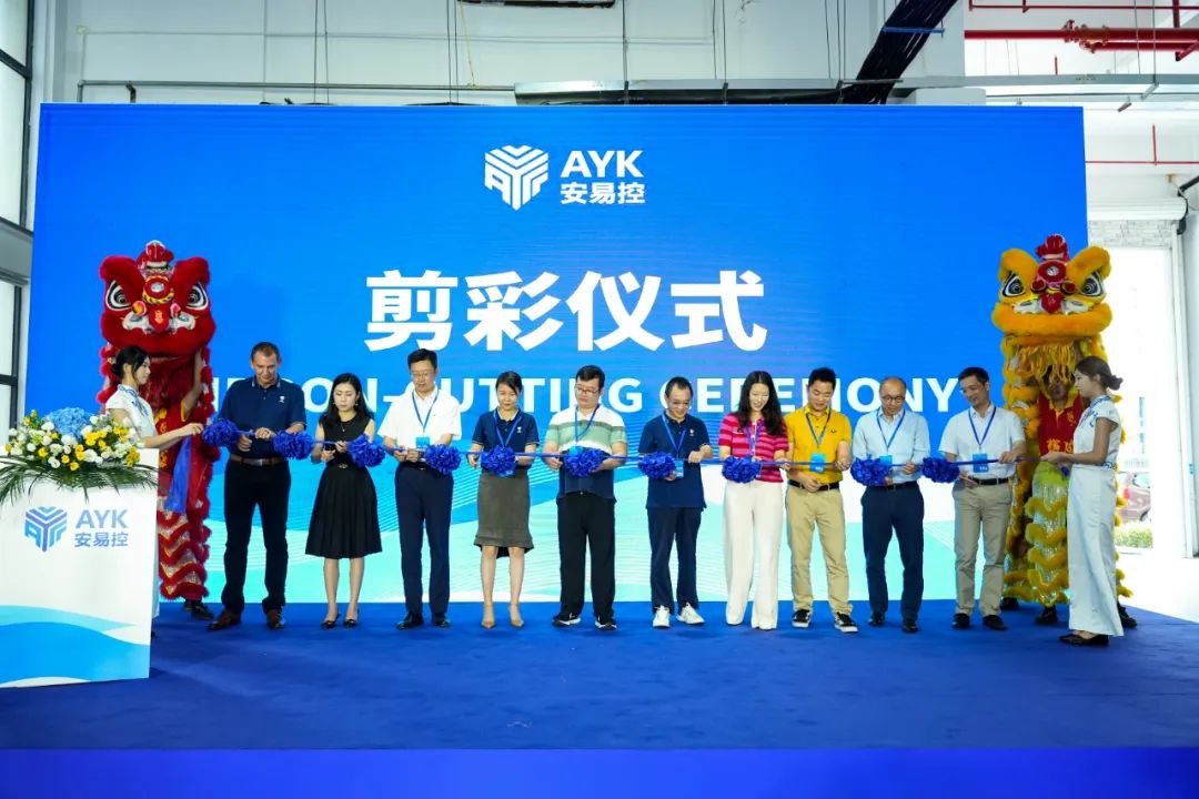 1689313820197781 1689313820197781