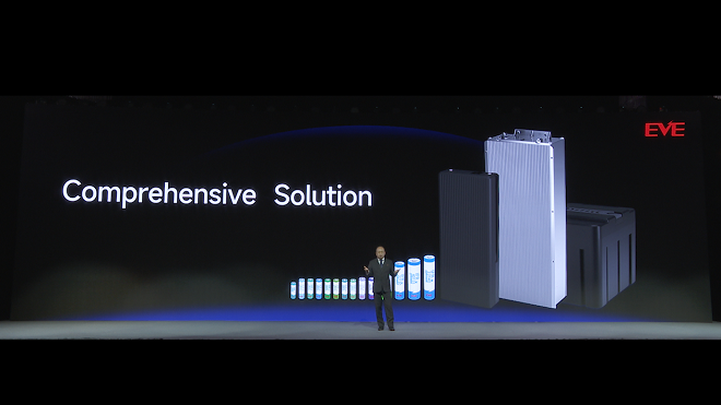 1689923220311218 1689923220311218